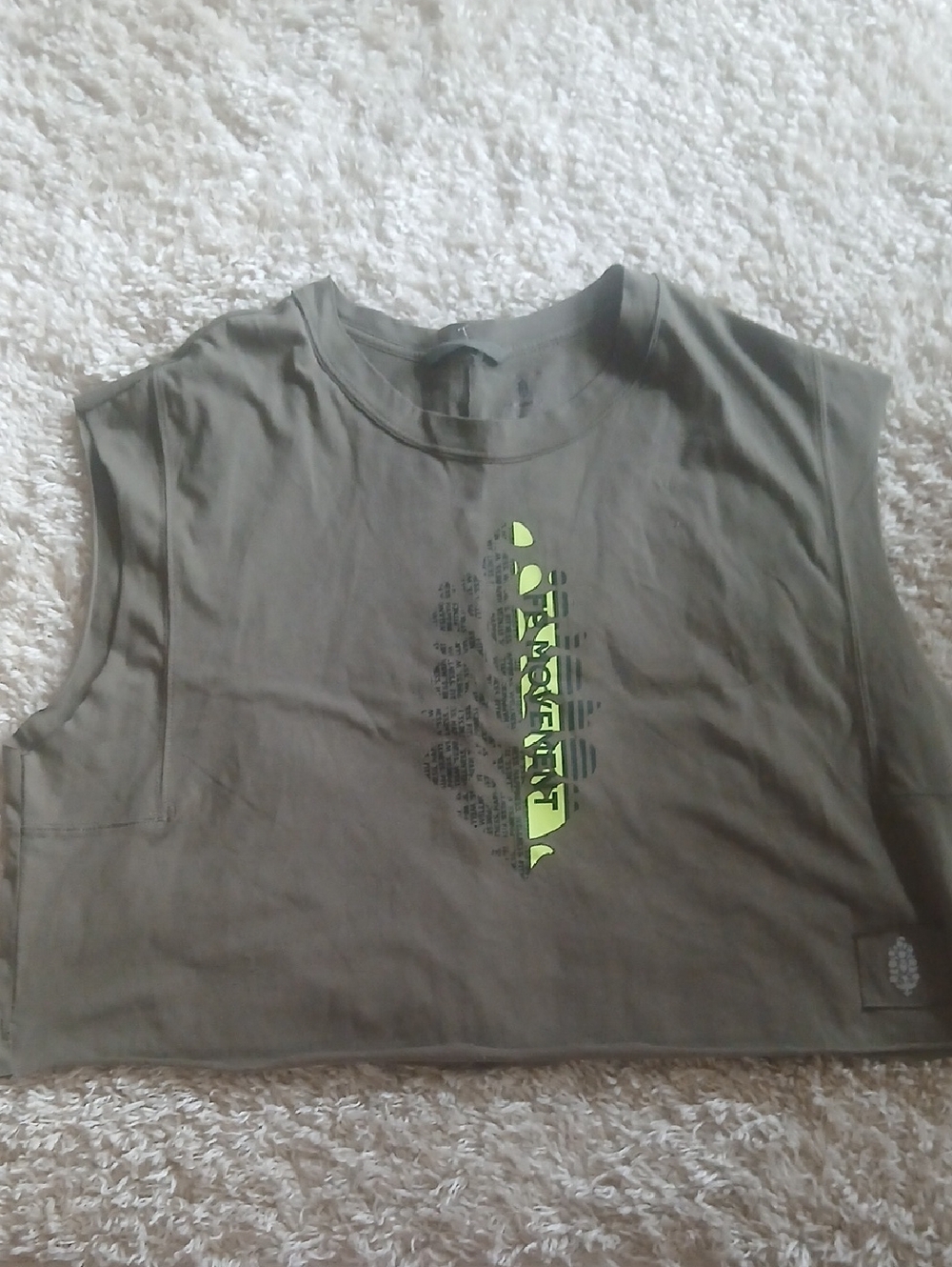NWOT OVERSIZED CROP FREE PEOPLE MOVEMENT TOP